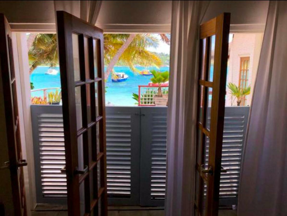 Bequia Beachfront Villa Hotel Friendship Extérieur photo