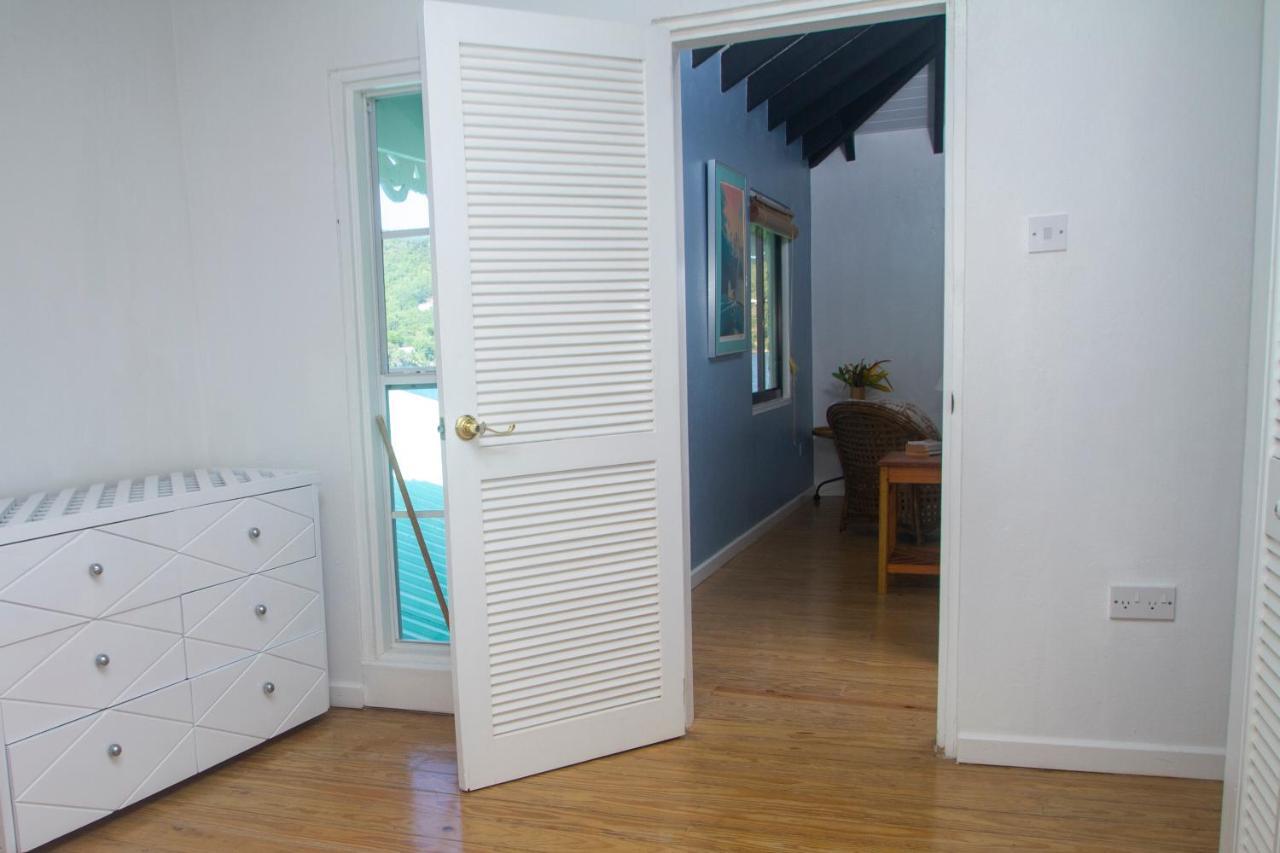 Bequia Beachfront Villa Hotel Friendship Extérieur photo